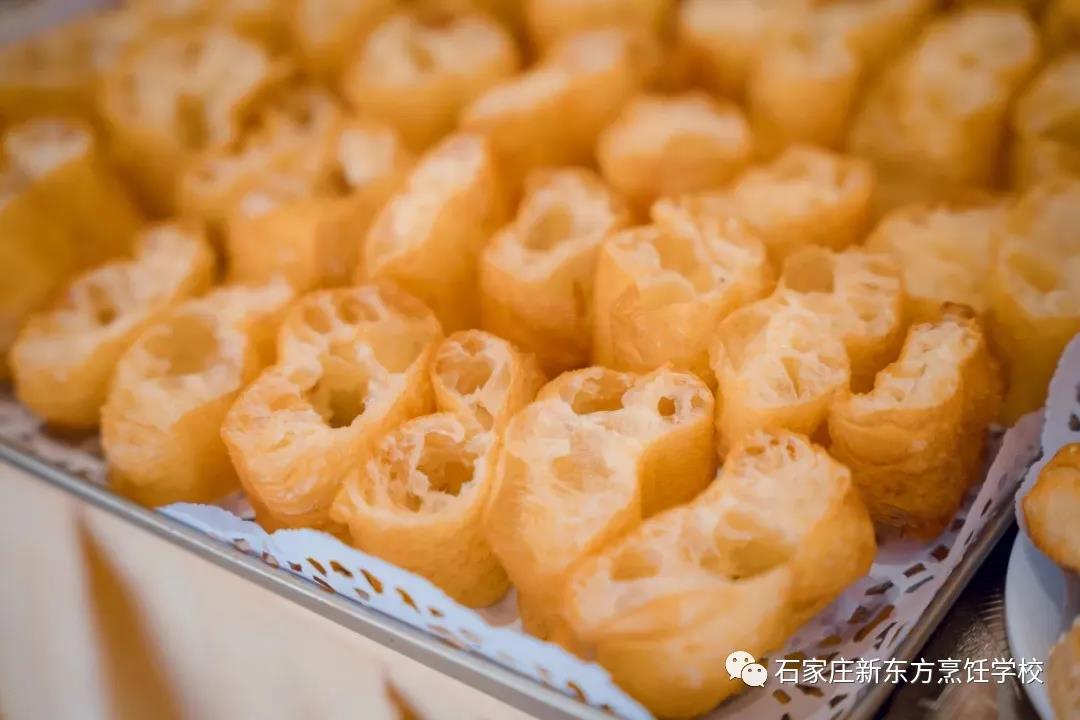 千元?jiǎng)?chuàng)業(yè)，冬季爆款餐飲小吃項(xiàng)目：無礬油條
