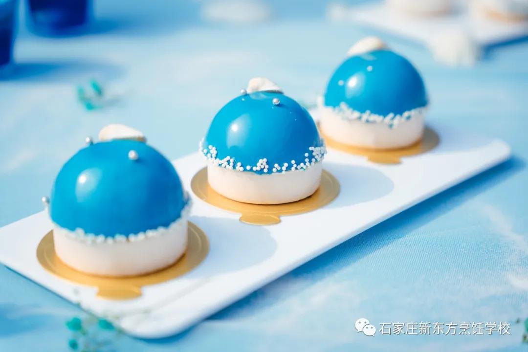 初學(xué)烘焙，都需要哪些工具？