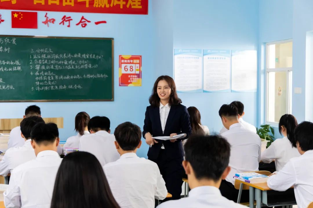 2025考上普高是唯一出路嗎？學(xué)技術(shù)也可以