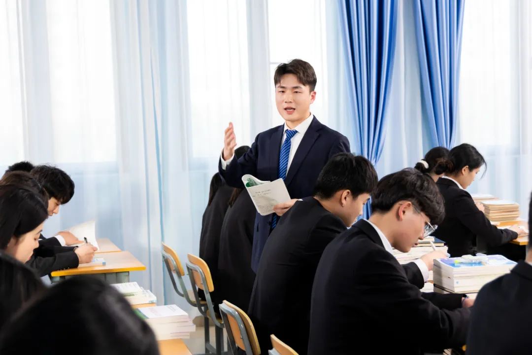 未來已來！職業(yè)教育大勢下初高中生的明智選擇