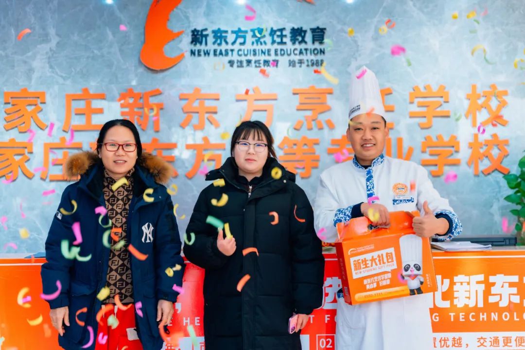 搶位熱潮！河北新東方春季班報(bào)名現(xiàn)場(chǎng)火爆，速來(lái)?yè)屨济~！