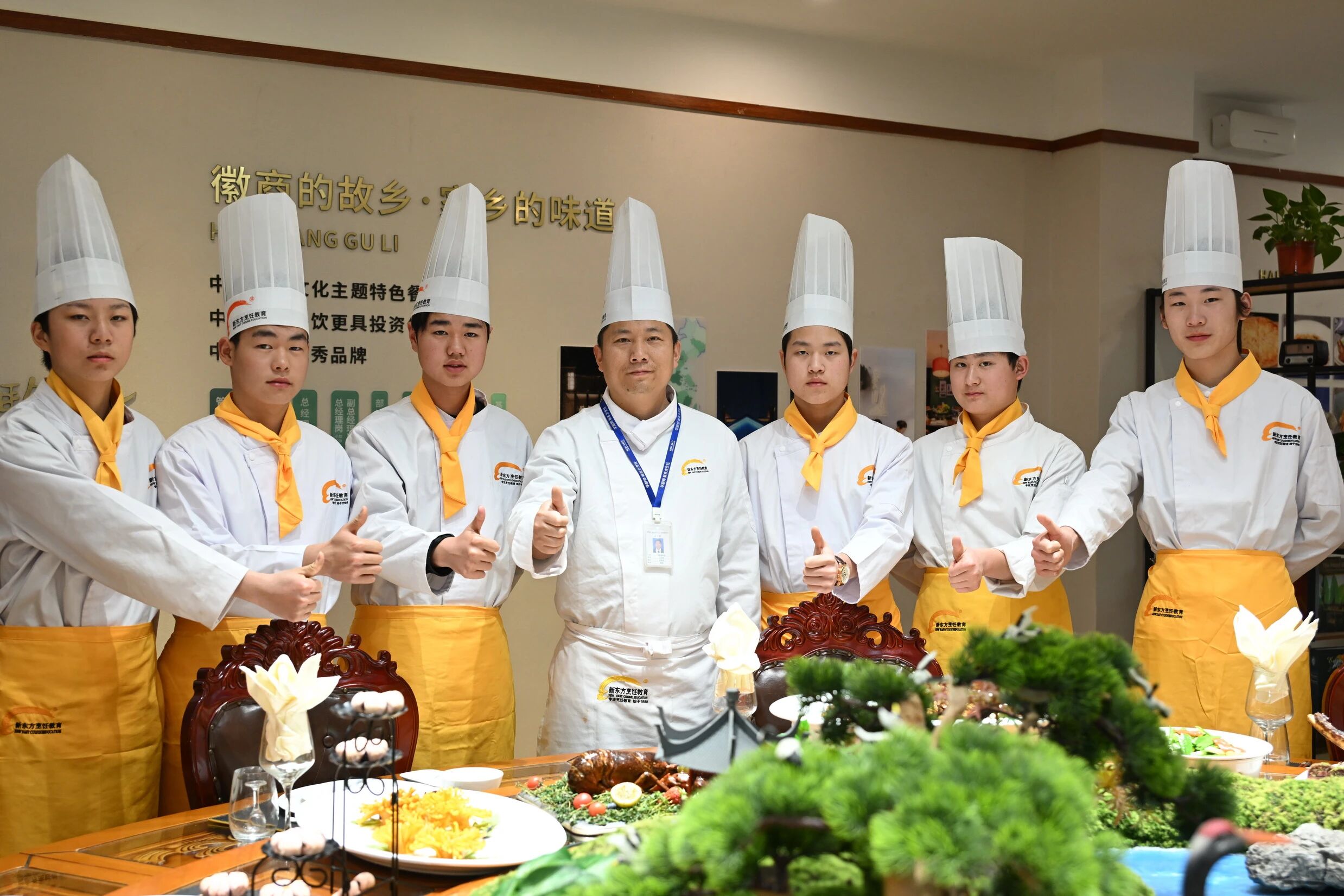 10a54fddf171dda5ef1edba90b1ece48.jpg 10a54fddf171dda5ef1edba90b1ece48.jpg