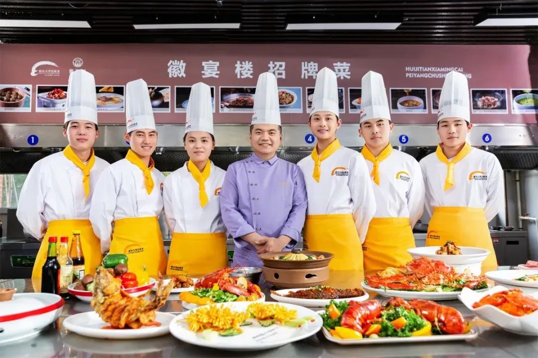 當(dāng)孩子出現(xiàn)厭學(xué)情緒時，有遠(yuǎn)見的家長都在布局這條“新賽道”