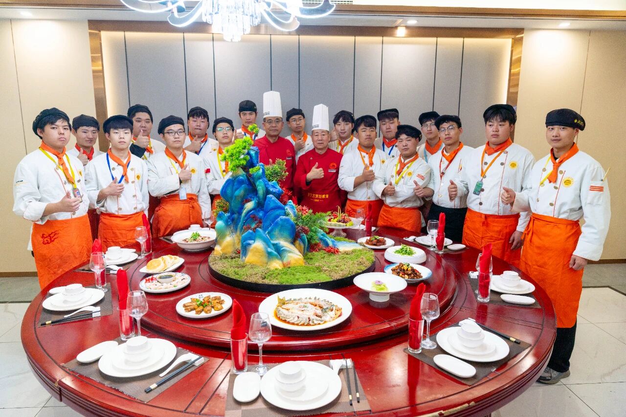 38cacc0730c3b93c4c55d6887f16b5b4.jpg 38cacc0730c3b93c4c55d6887f16b5b4.jpg